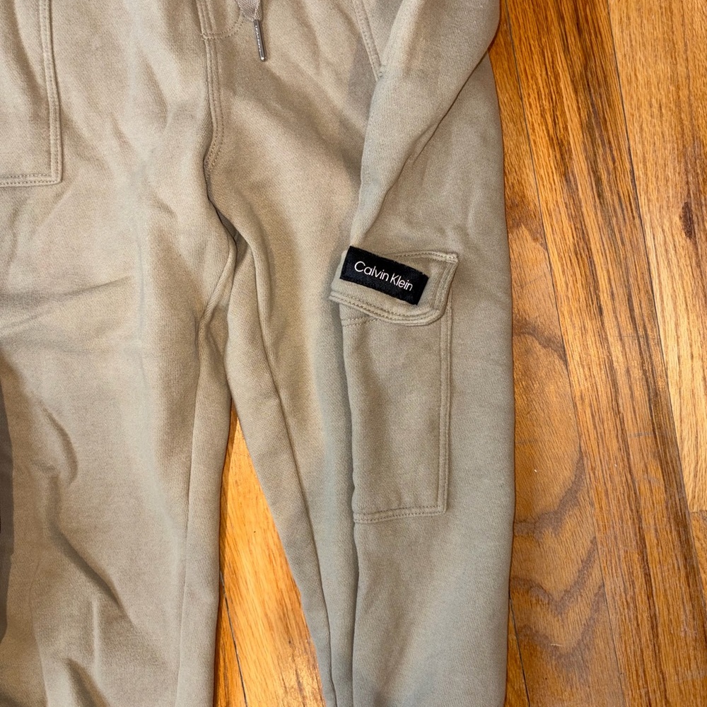 Calvin Klein Cargo Joggers Size L